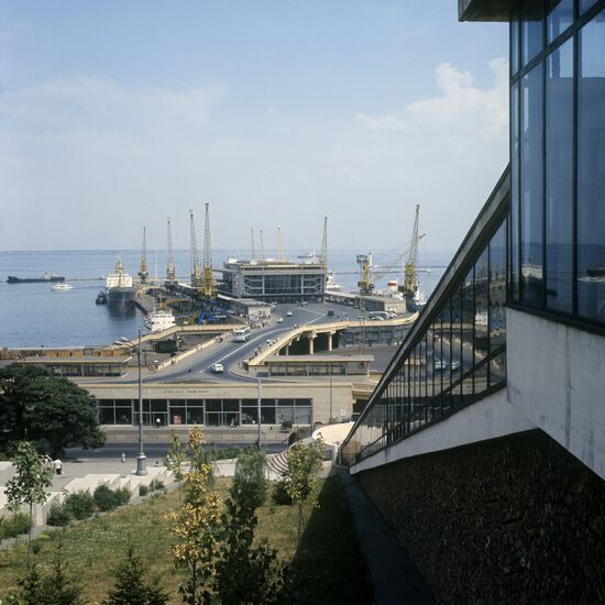 Sea Terminal
