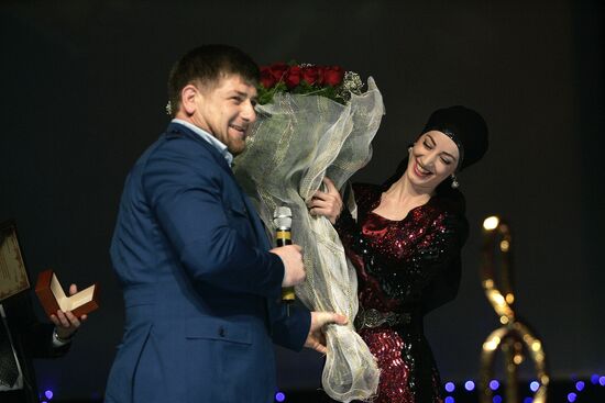 Ramzan Kadyrov, Amina Akhmadova