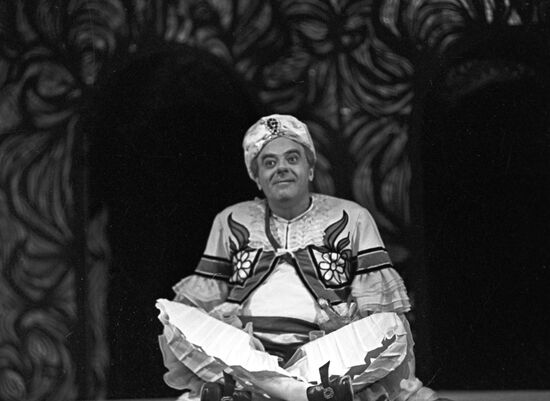 Actor Vladimir Etush