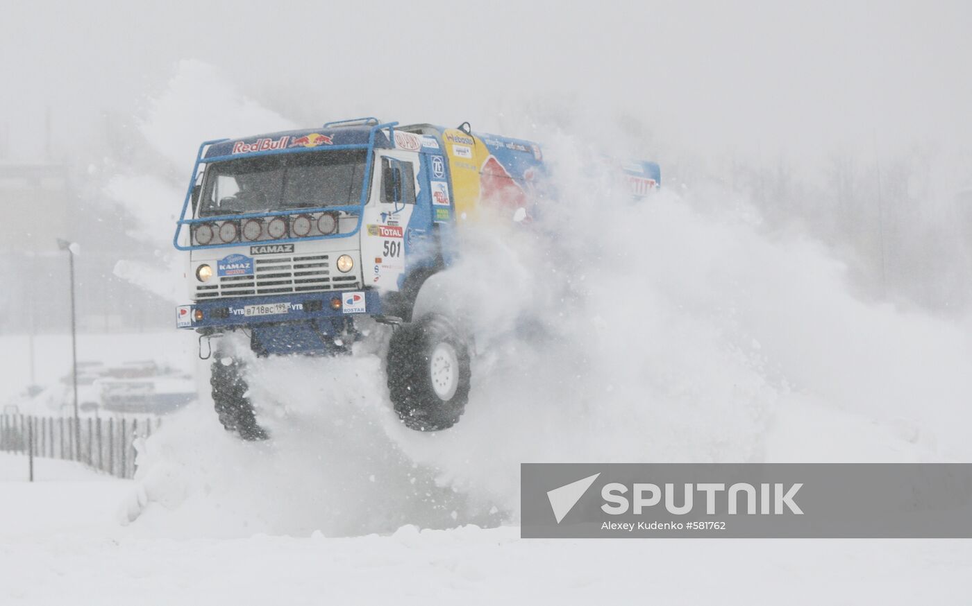 Formula 1 pilot David Coulthard tests KAMAZ