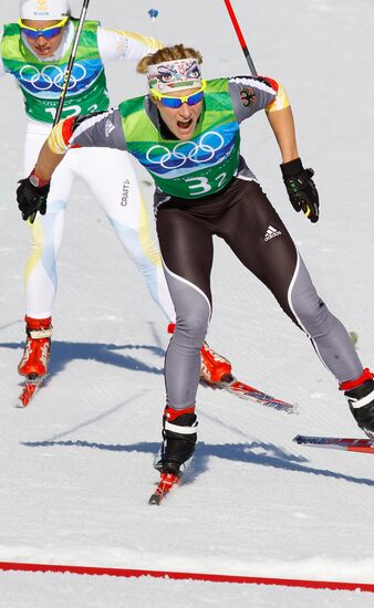 Anna Haag, Claudia Nystad