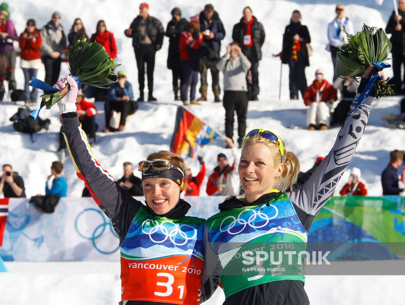 Evi Sachenbacher, Claudia Nystad