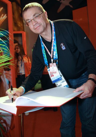 Alexander Medvedev
