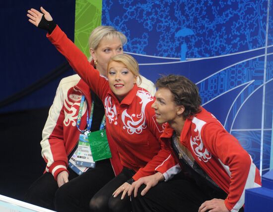 Yekaterina Bobrova, Dmitry Solovyov, Svetlana Alexeyeva