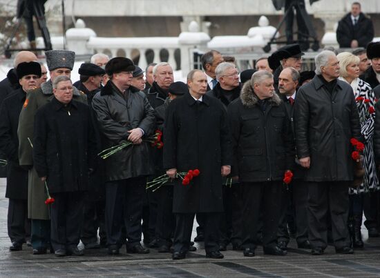 Vladimir Putin at Eternal Flame lighting ceremony