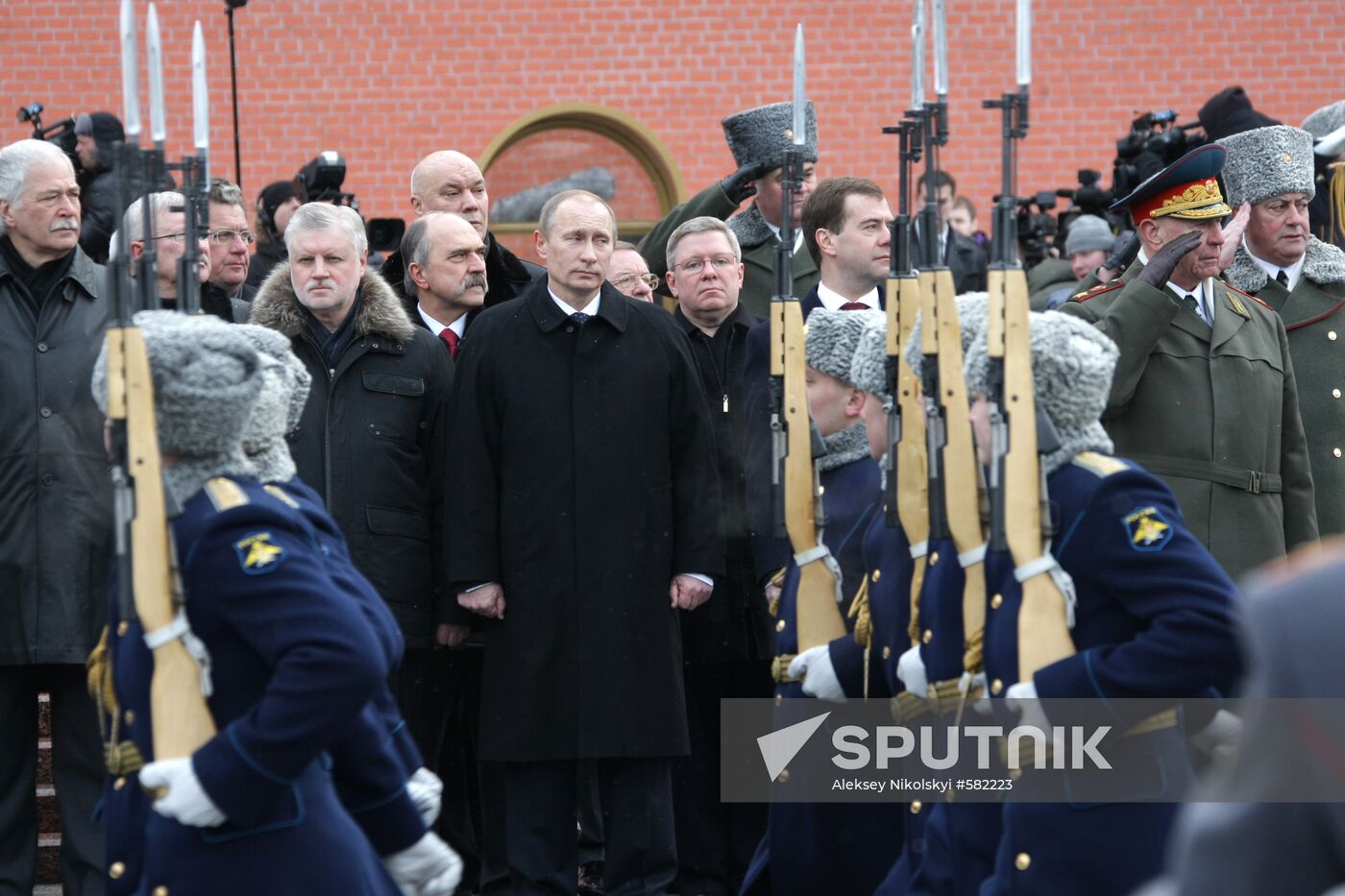 Vladimir Putin during Eternal Flame lighting ceremony