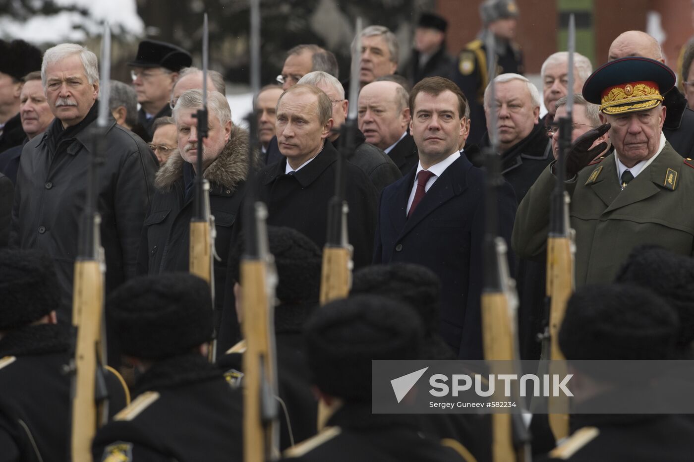 Dmitry Medvedev and Vladimir Putin attending ceremony