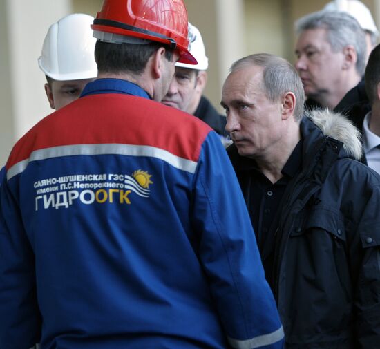 Vladimir Putin visits Republic of Khakasiya