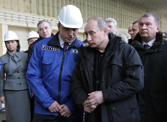Vladimir Putin visits Republic of Khakasiya