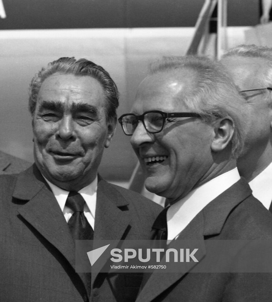 Leonid Brezhnev and Erich Honecker