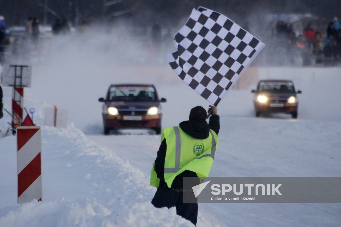 Behind Steering Wheel all-stars car race