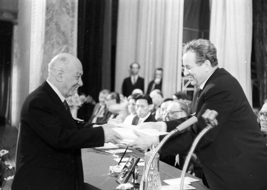 Umberto Fiore and Vasily Krestyaninov