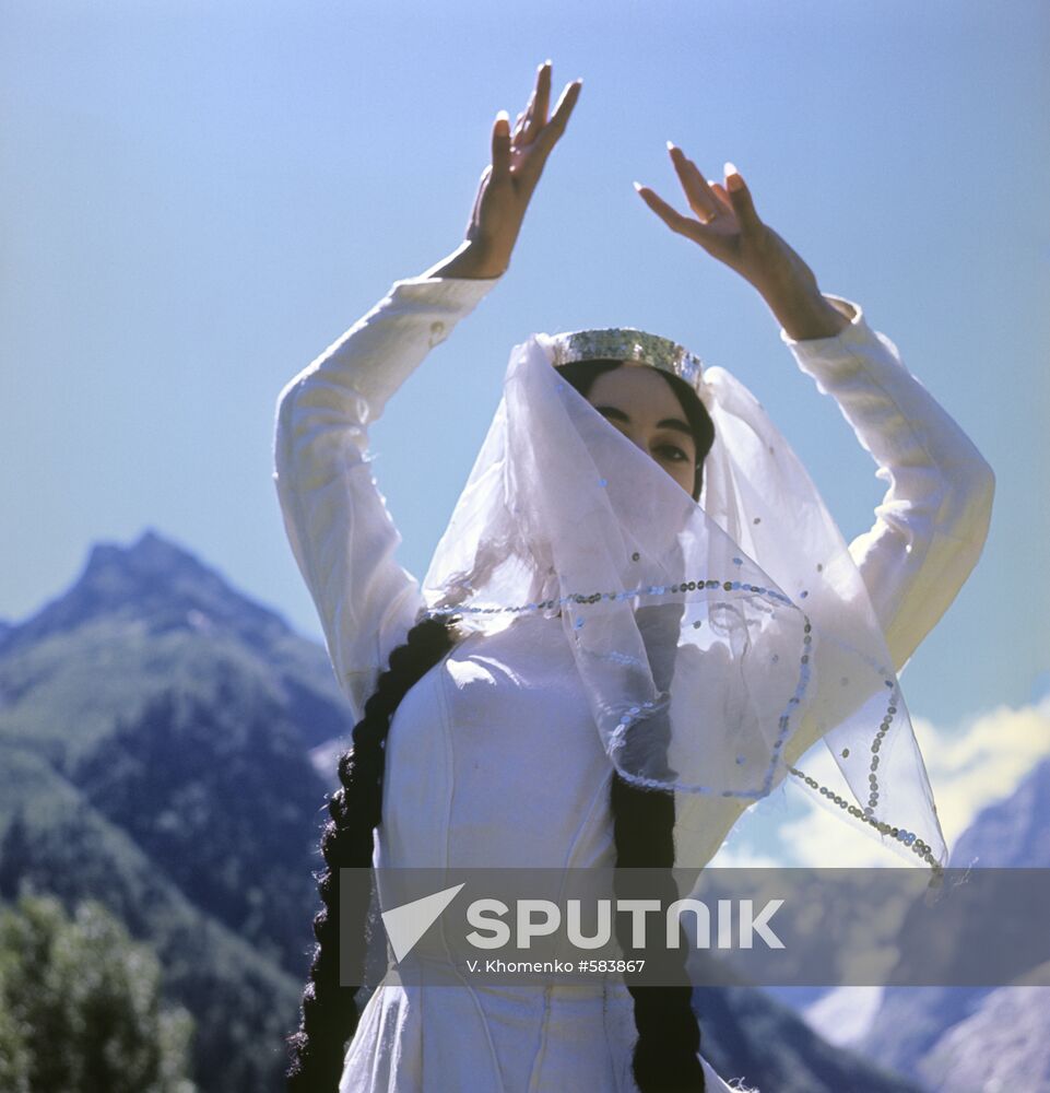 Georgian dancer