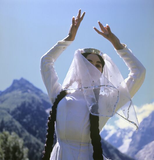 Georgian dancer