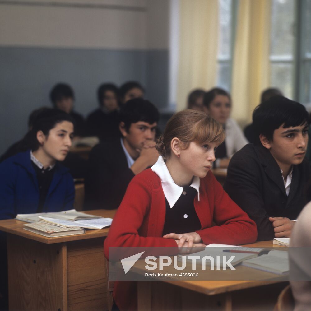 Dagestanian school pupils