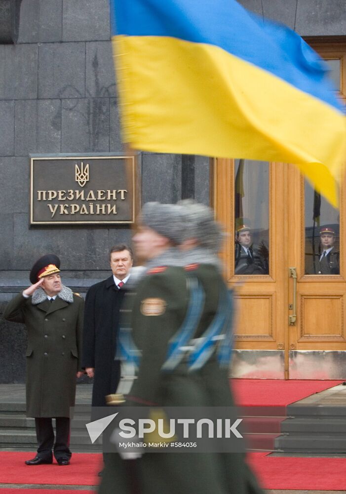 Military honors ceremony for the Ukrainian President