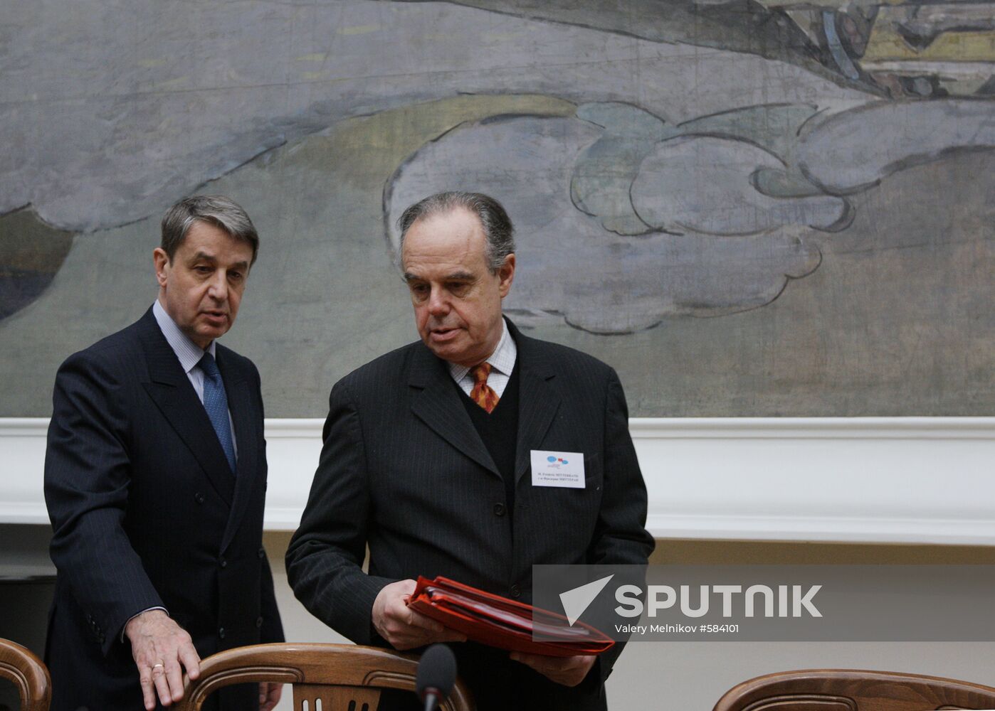 Alexander Avdeyev and Frederic Mitterrand