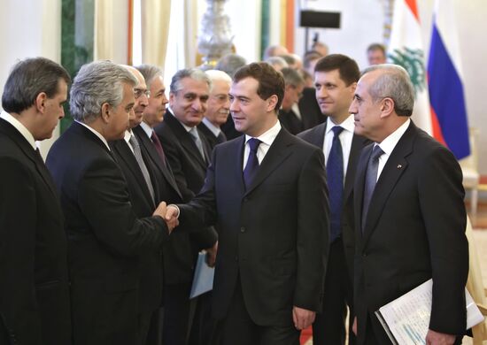 Dmitry Medvedev meets with Michel Suleiman