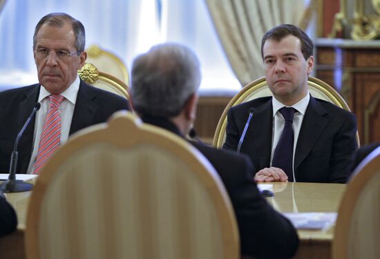 Dmitry Medvedev meets with Michel Suleiman