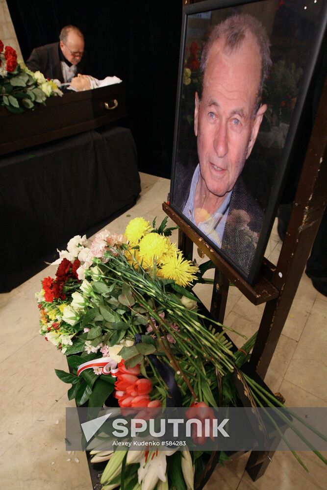 Film director Vladimir Motyl's funeral service in Moscow