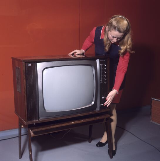 Rekord-705 television set