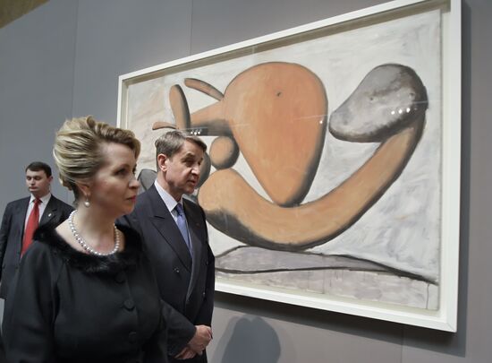 Svetlana Medvedeva attends "Picasso. Moscow" exhibition