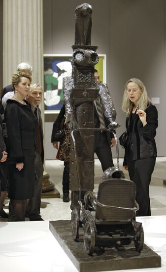 Svetlana Medvedeva attends "Picasso. Moscow" exhibition