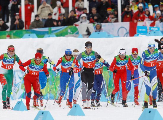 Participants of women's relay