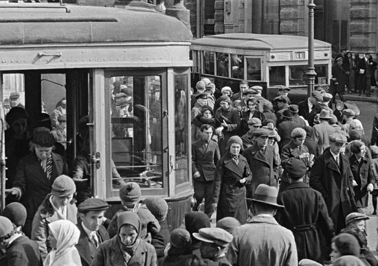 Muscovites on a street