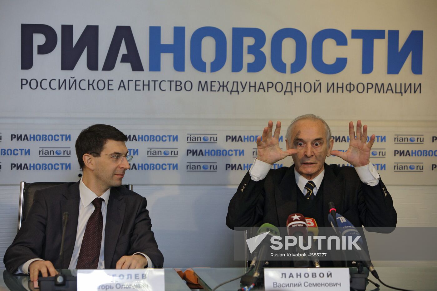 Igor Schegolev and Vasily Lanovoy