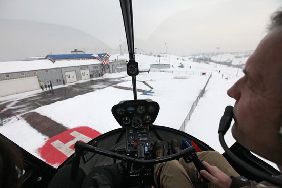 Helicopter piloting master-class at Aerosoyuz club