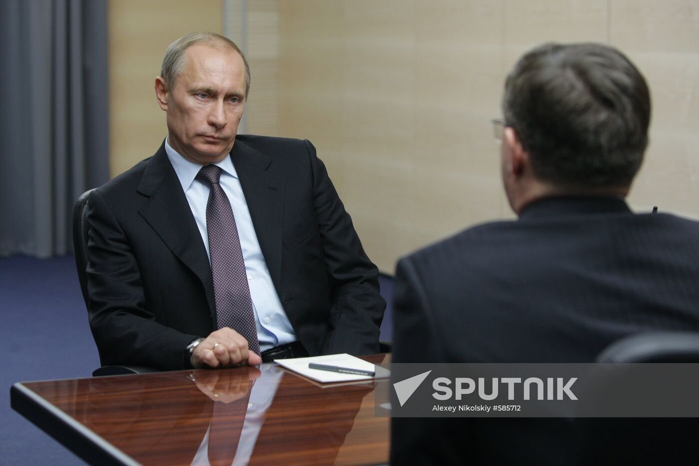 Vladimir Putin meets with Vladimir Yakushev