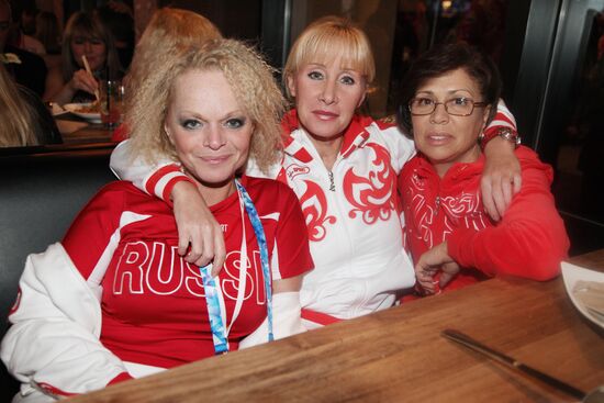 Larisa Dolina, Oksana Pushkina, Irina Rodnina