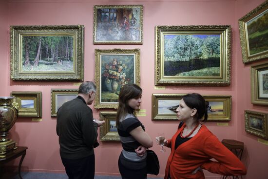 Opening the 28th Russian Antique Salon