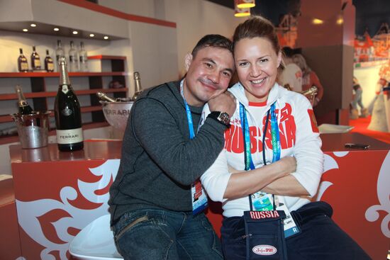 Kostya Tszyu and Yulia Bordovskikh