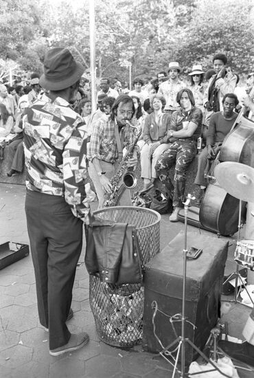 Street musicians