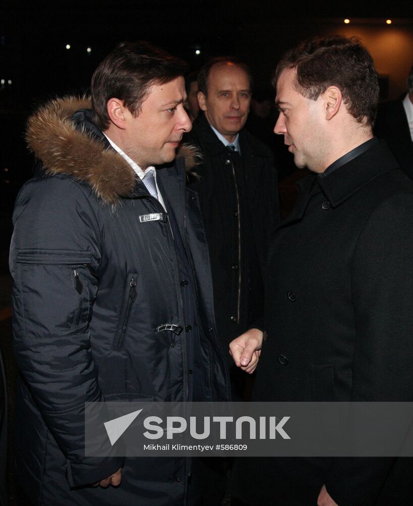 Dmitry Medvedev, Alexander Khloponin