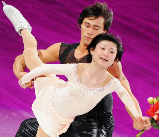 Yuko Kawaguchi, Alexander Smirnov