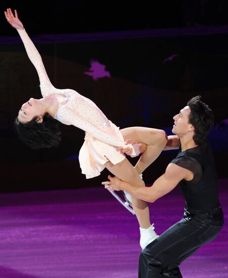 Yuko Kawaguchi, Alexander Smirnov