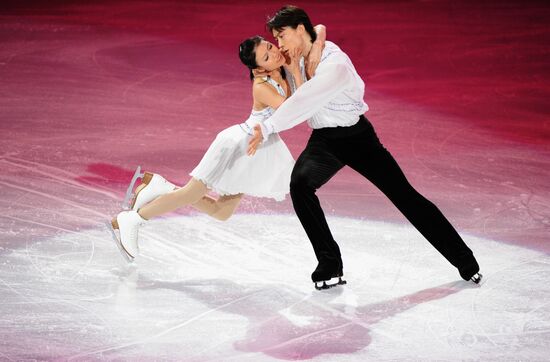 Quing Pang, Jiang Tong