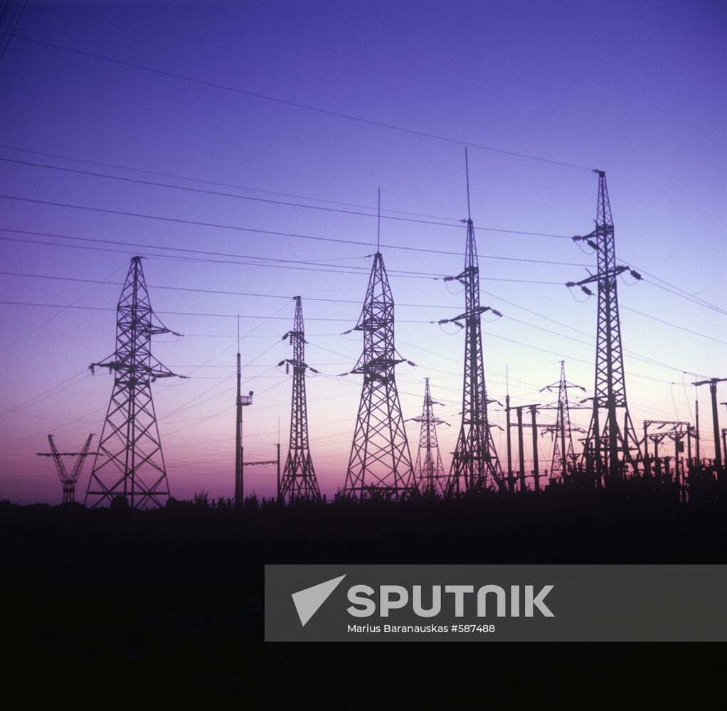 High-tension transmission lines