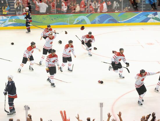 Canadian ice hockey team wins gold