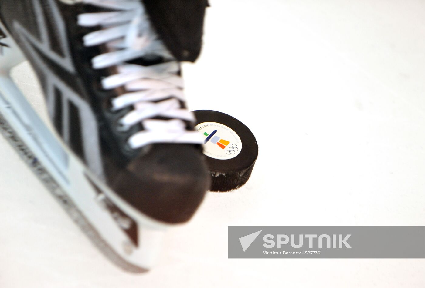 Puck with symbol of XXI Olympic Winter Games
