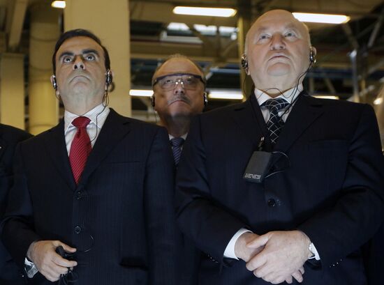 Carlos Ghosn and Yuri Luzhkov