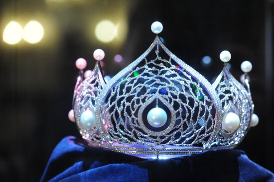 New Miss Russia crown
