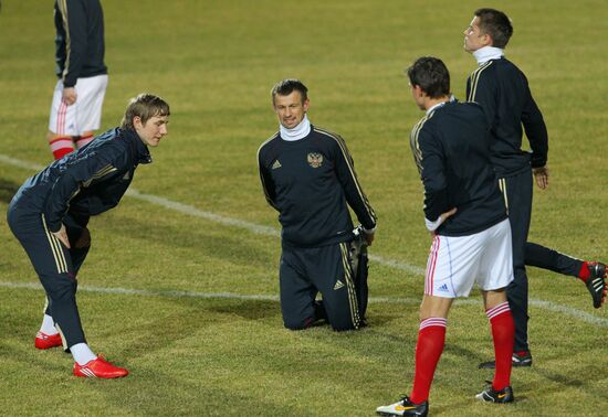Roman Pavlyuchenko and Sergei Semak