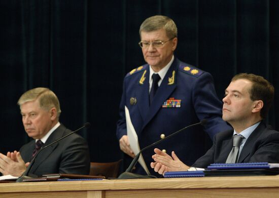 Dmitry Medvedev attends Prosecutor-General's Office meeting
