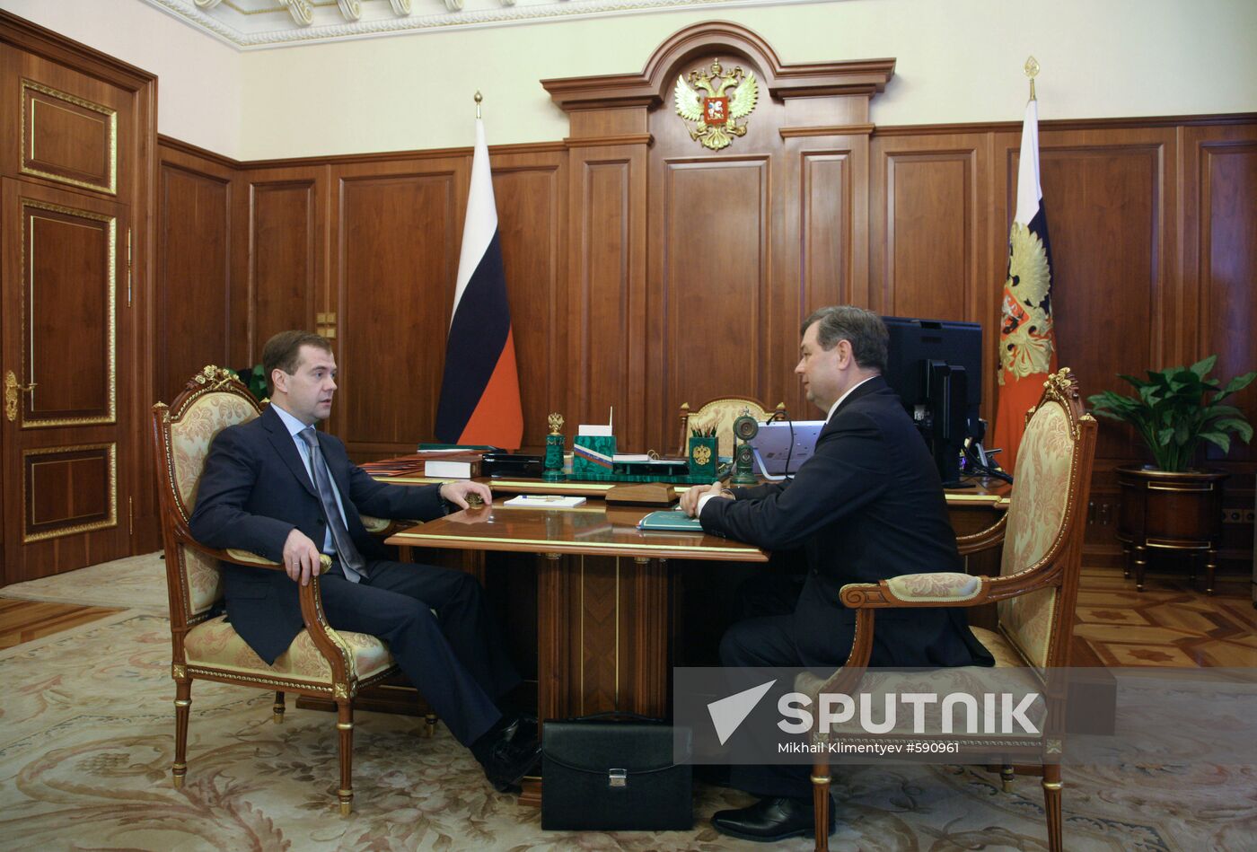 Dmitry Medvedev meets Anatoly Artamonov