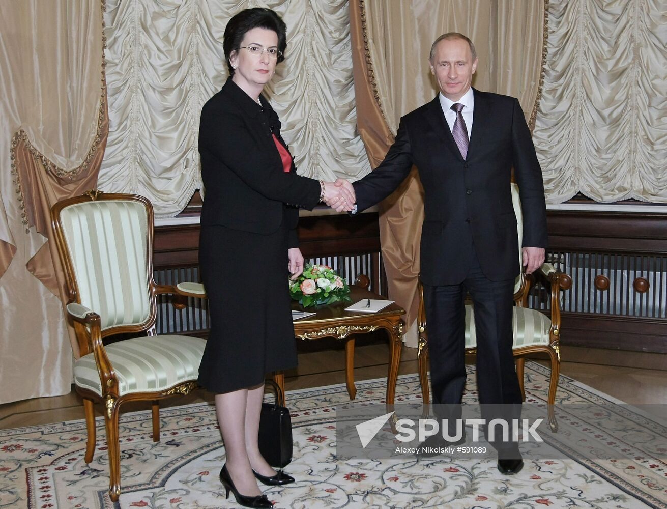 Vladimir Putin meets with Nino Burdzhanadze in Moscow