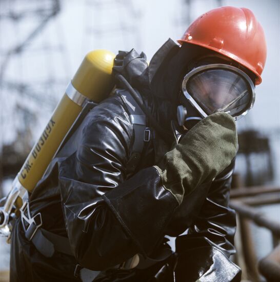 Oil worker suit